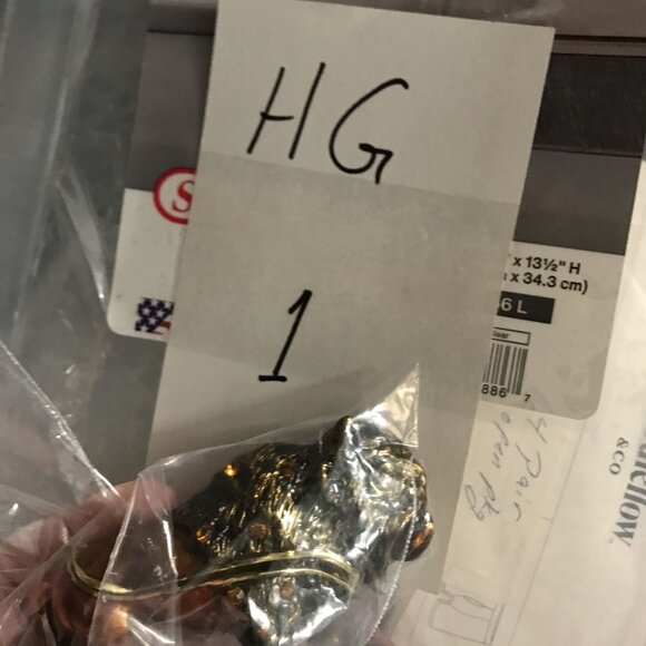 Buffalo Figurine Trinket Box With Hinged Lid & Crystal Accents - Picture 10 of 10